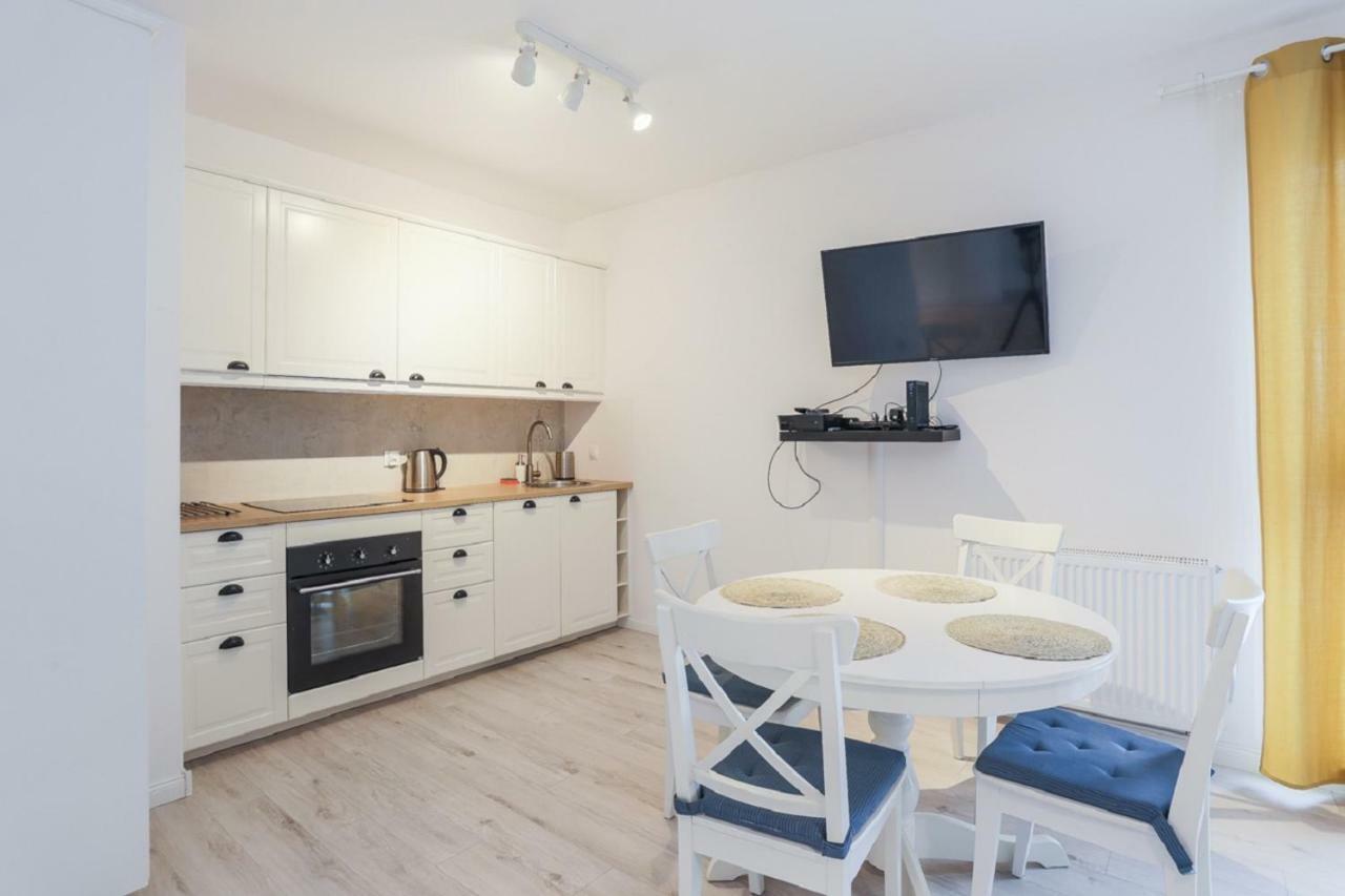 Comfort Apartment Oldtown With River View Гданьск Экстерьер фото