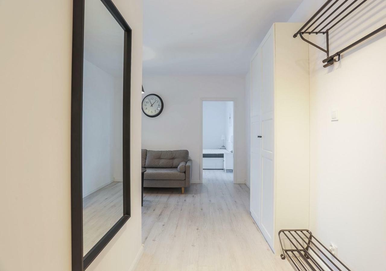 Comfort Apartment Oldtown With River View Гданьск Экстерьер фото